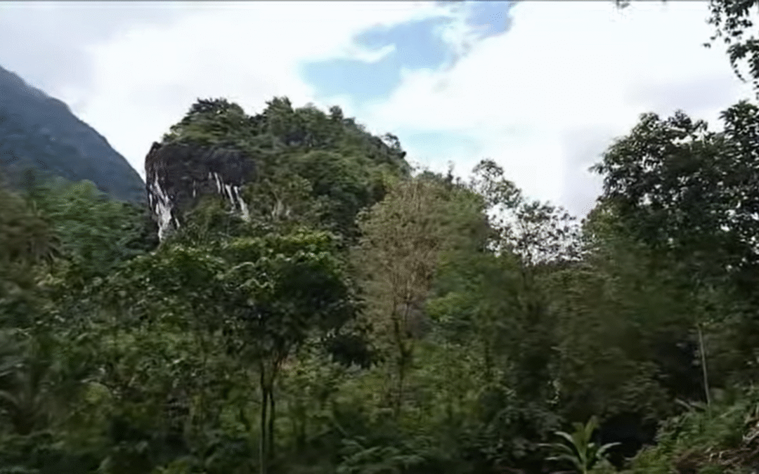 Culturesite To’ Liang Batu Rante Mario